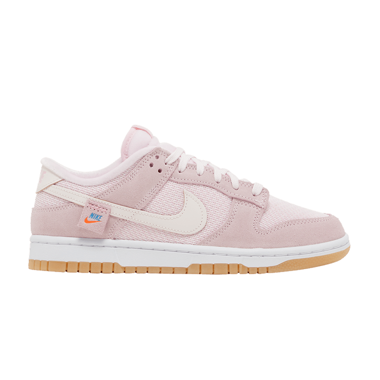 Wmns-Dunk-Low-Teddy-Bear-Light-Soft-Pink